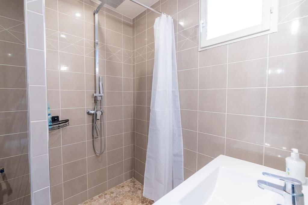 Studio Cozy Proche De L'Aeroport Cdg Le Thillay Exterior foto