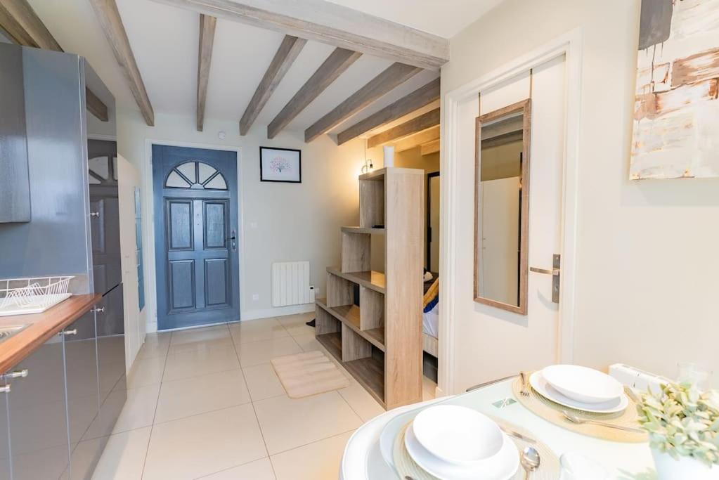 Studio Cozy Proche De L'Aeroport Cdg Le Thillay Exterior foto